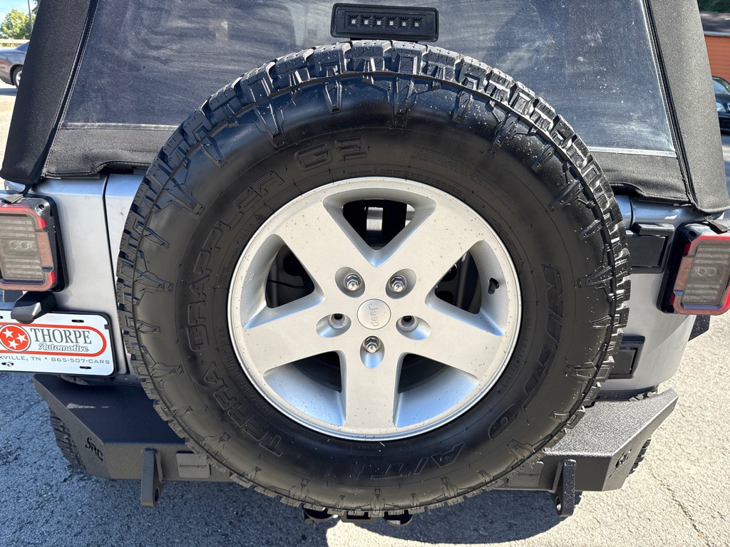 2017 Jeep Wrangler Image 18