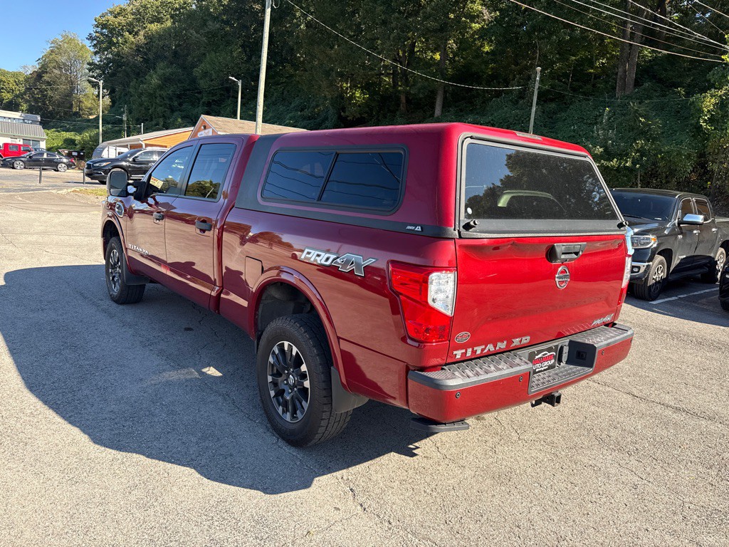 2019 Nissan Titan Image 5