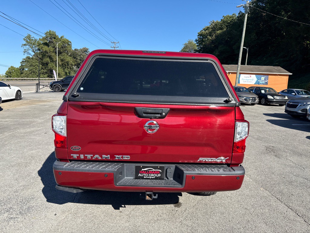 2019 Nissan Titan Image 6