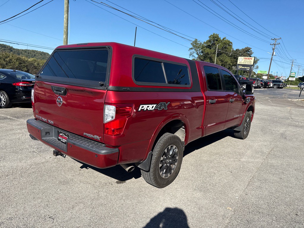 2019 Nissan Titan Image 7