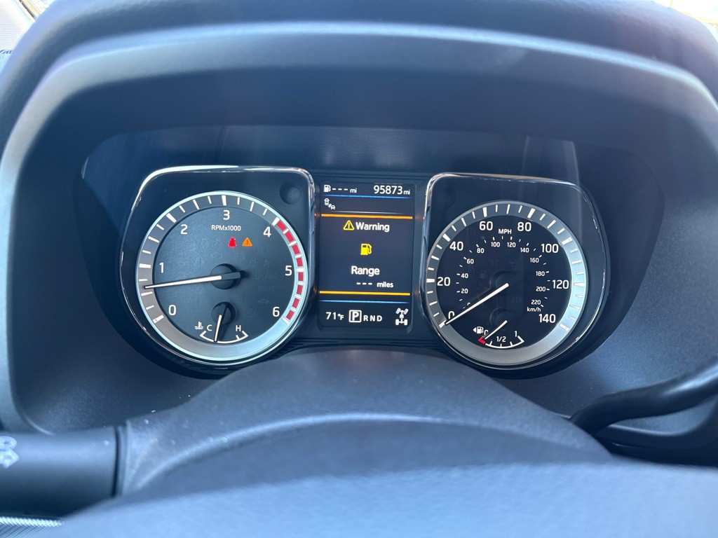 2019 Nissan Titan Image 11