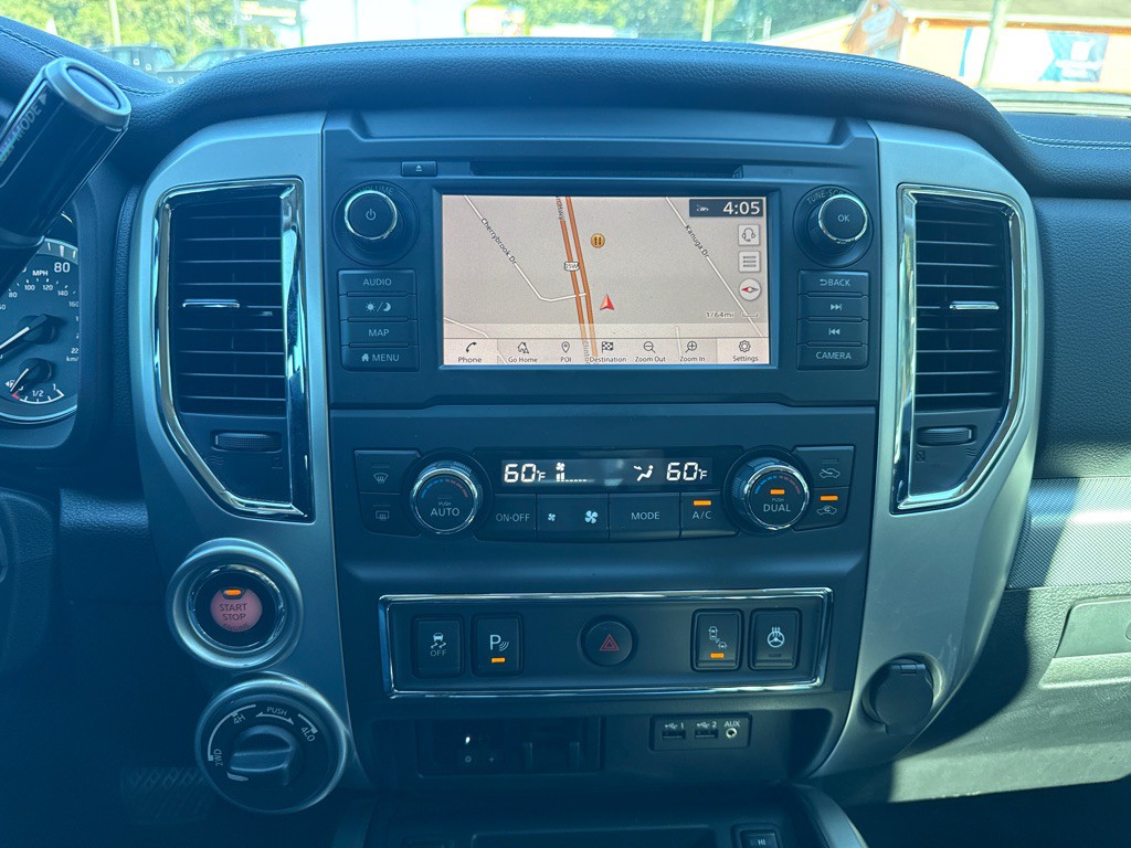 2019 Nissan Titan Image 12