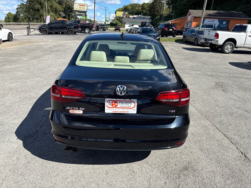 2017 Volkswagen Jetta Image 6