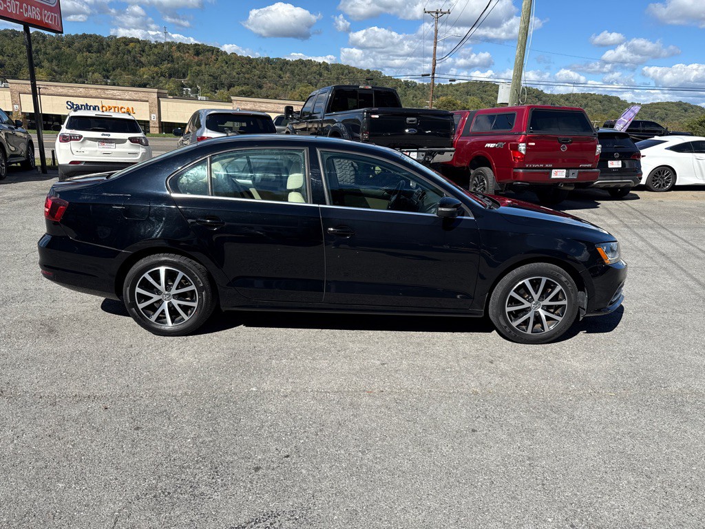 2017 Volkswagen Jetta Image 8
