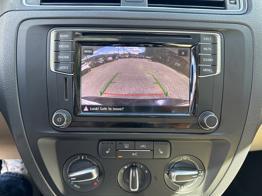 2017 Volkswagen Jetta Image 15
