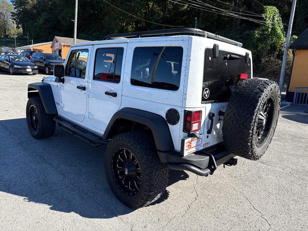 2013 Jeep Wrangler Unlimited Image 5