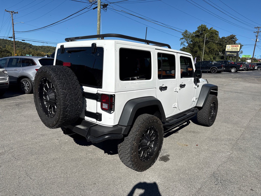 2013 Jeep Wrangler Unlimited Image 7