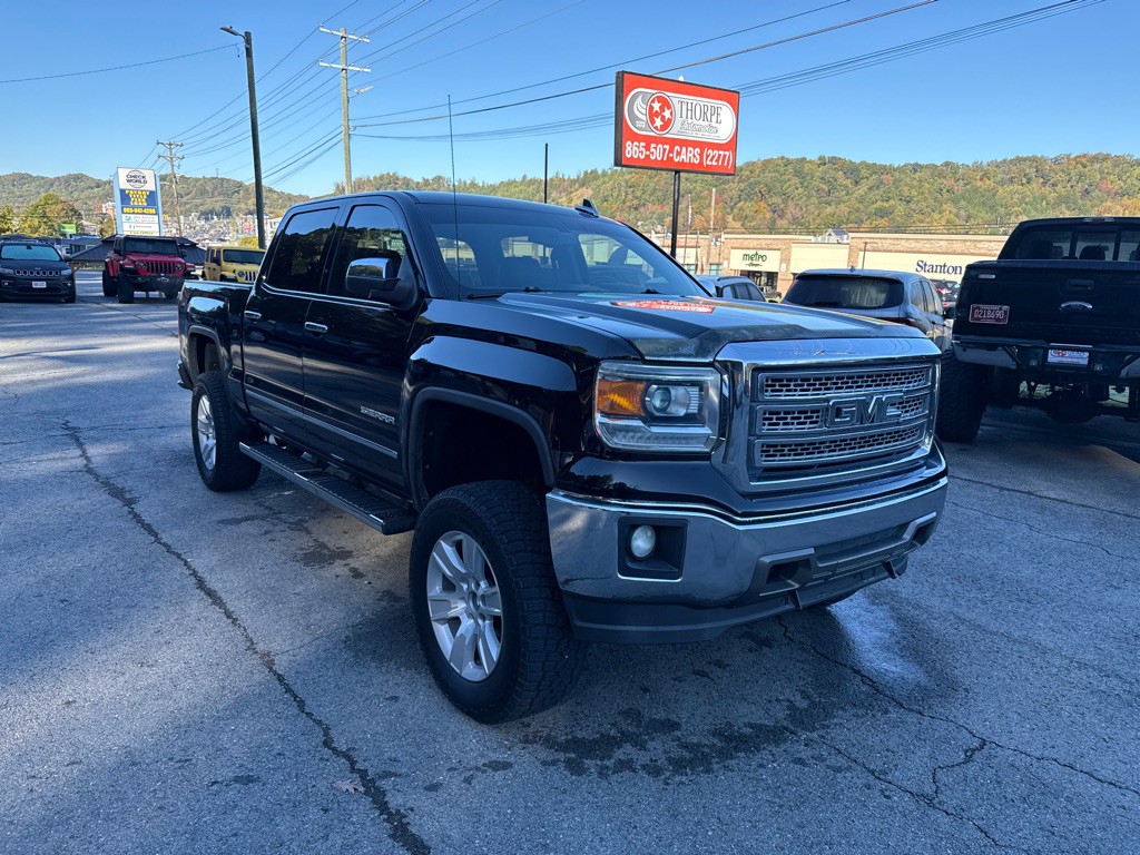 2015 GMC Sierra Image 1