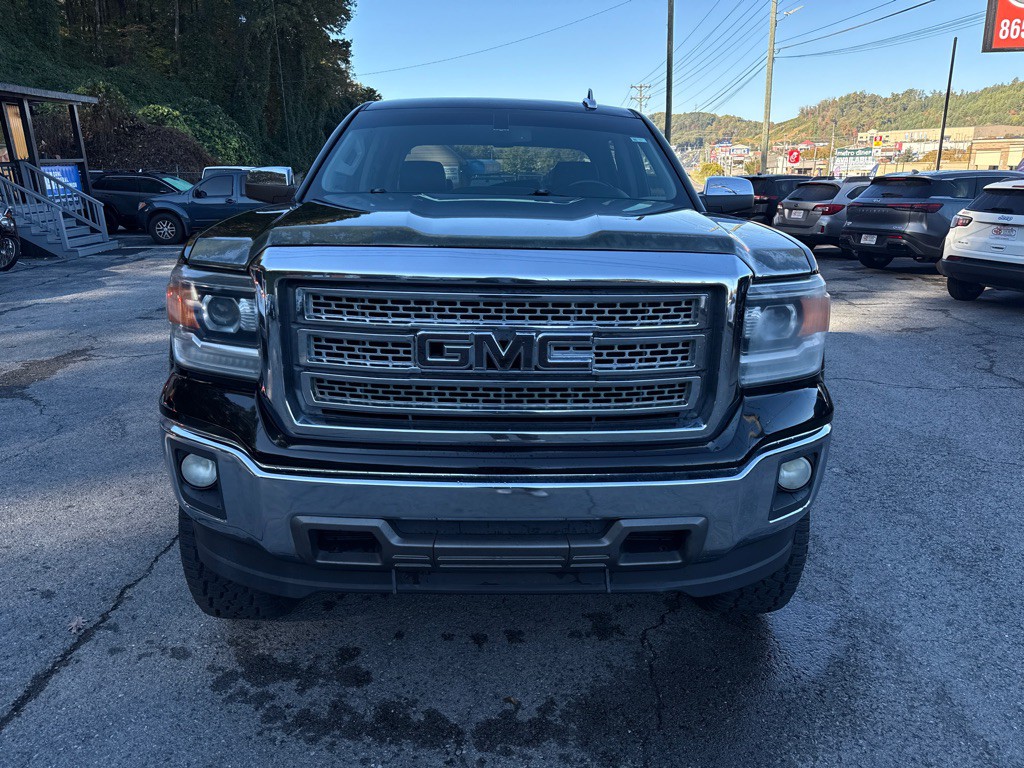2015 GMC Sierra Image 2