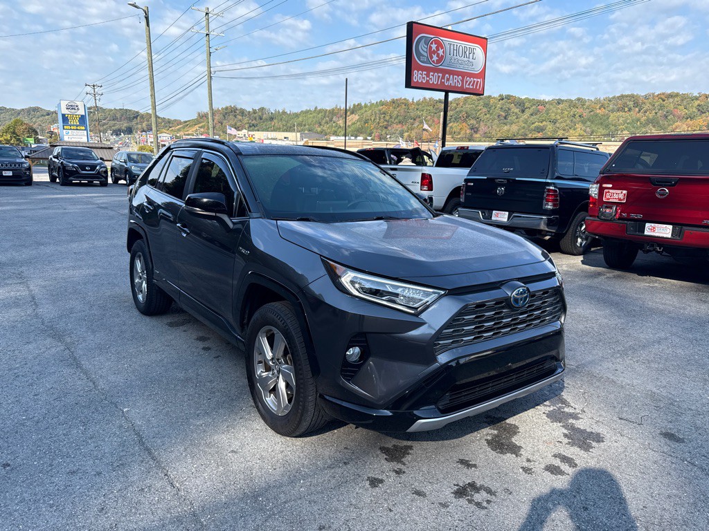 2020 Toyota Rav4 Image 1
