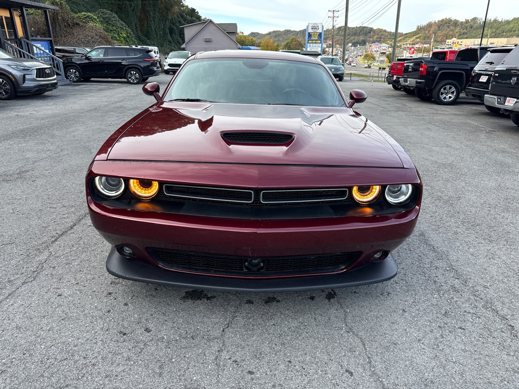 2023 Dodge Challenger Image 2