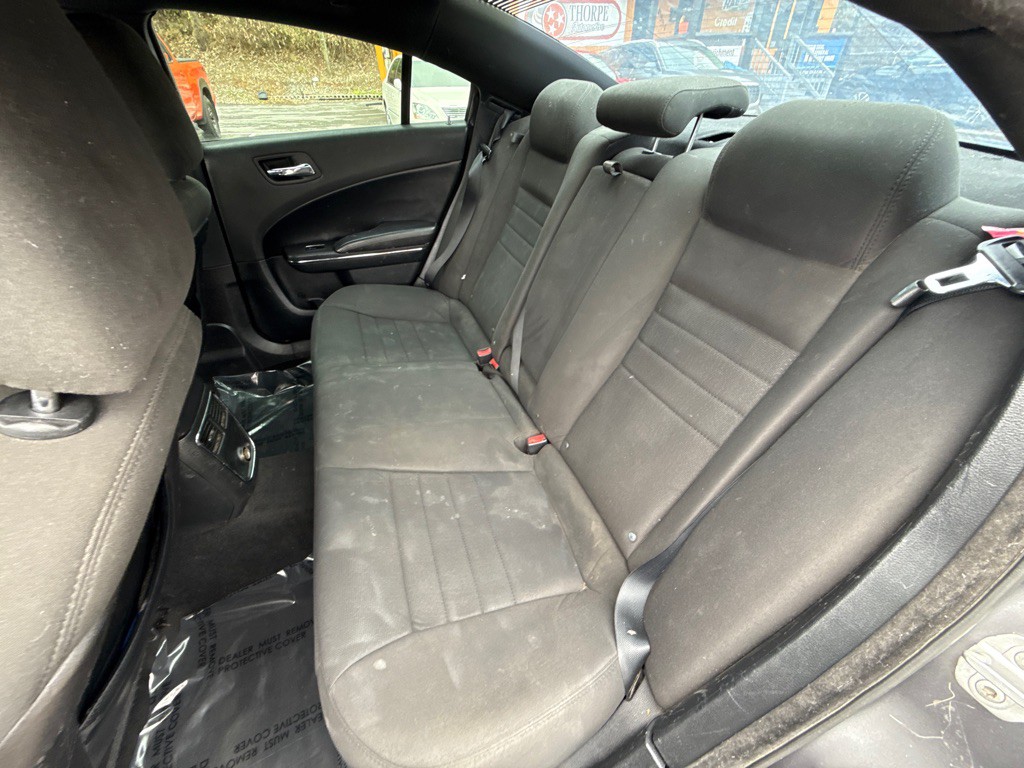 2014 Dodge Charger Image 15