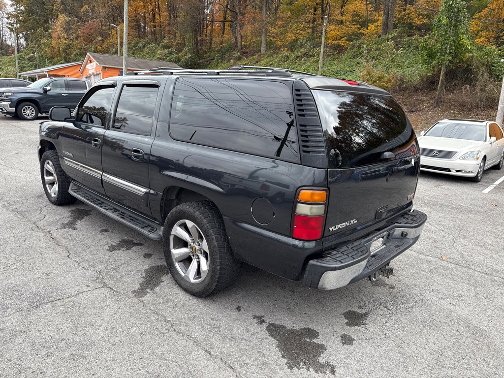 2005 GMC Yukon Image 5