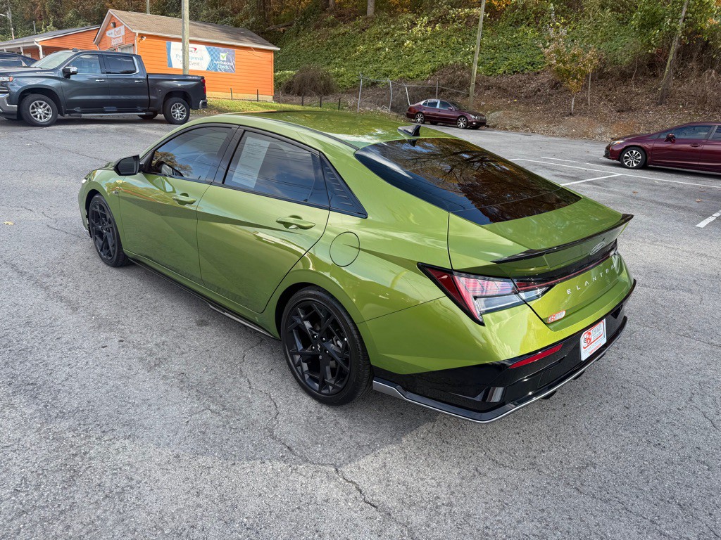 2024 Hyundai Elantra Image 5