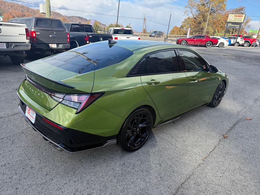 2024 Hyundai Elantra Image 7