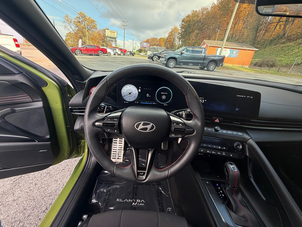 2024 Hyundai Elantra Image 15