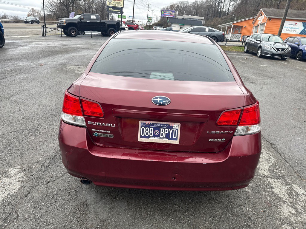 2011 Subaru Legacy Image 6