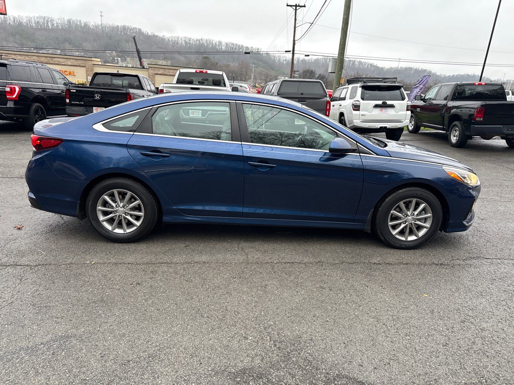 2018 Hyundai Sonata Image 8