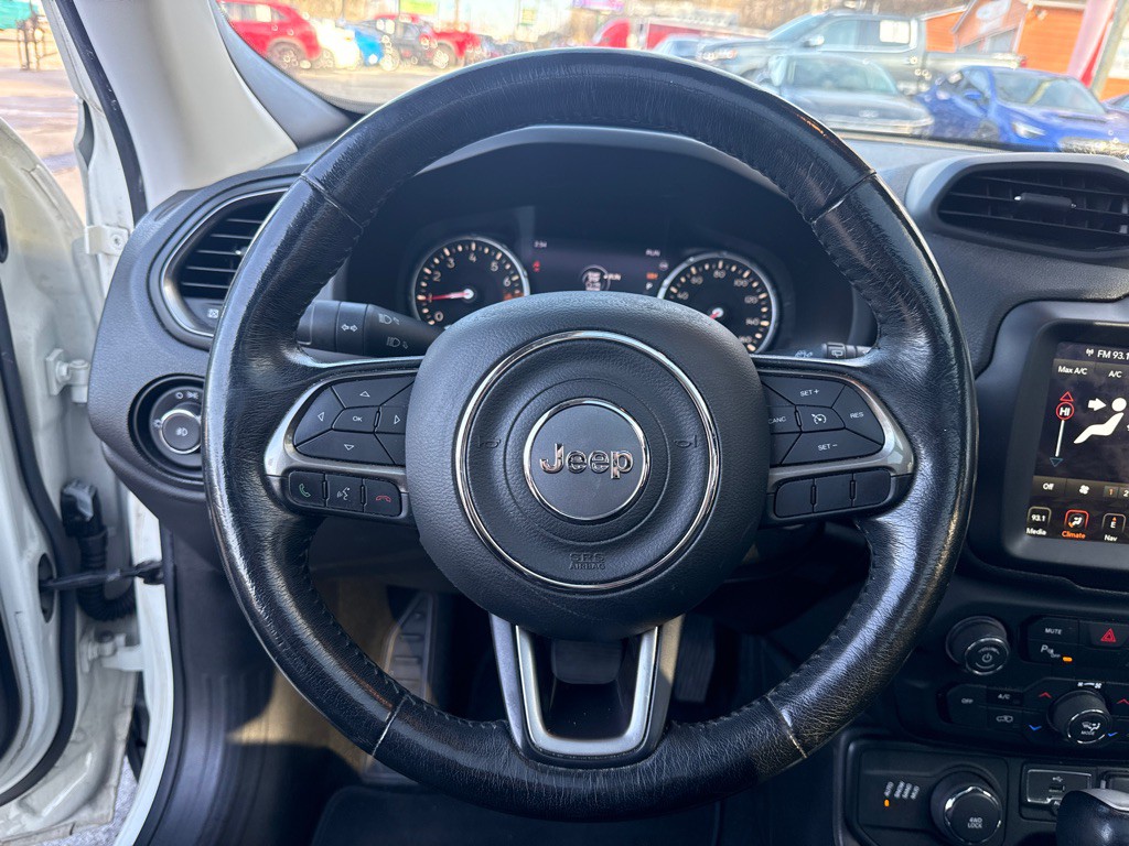 2018 Jeep Renegade Image 11