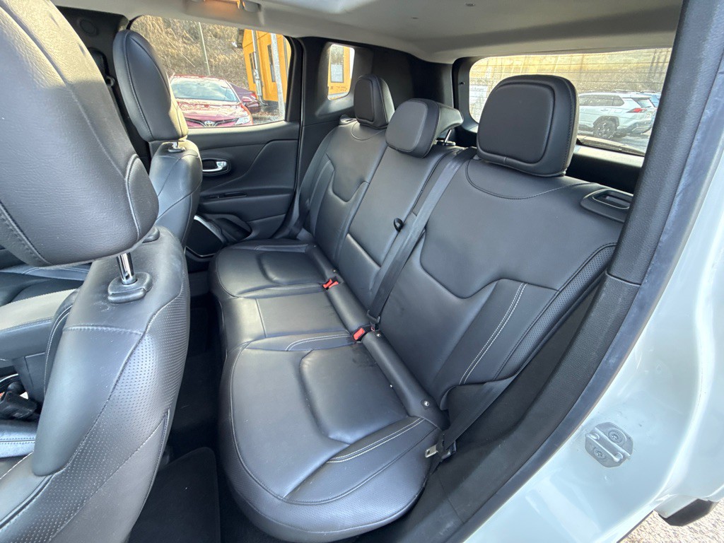 2018 Jeep Renegade Image 17