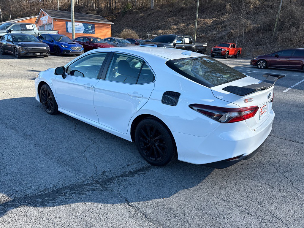 2021 Toyota Camry Image 5