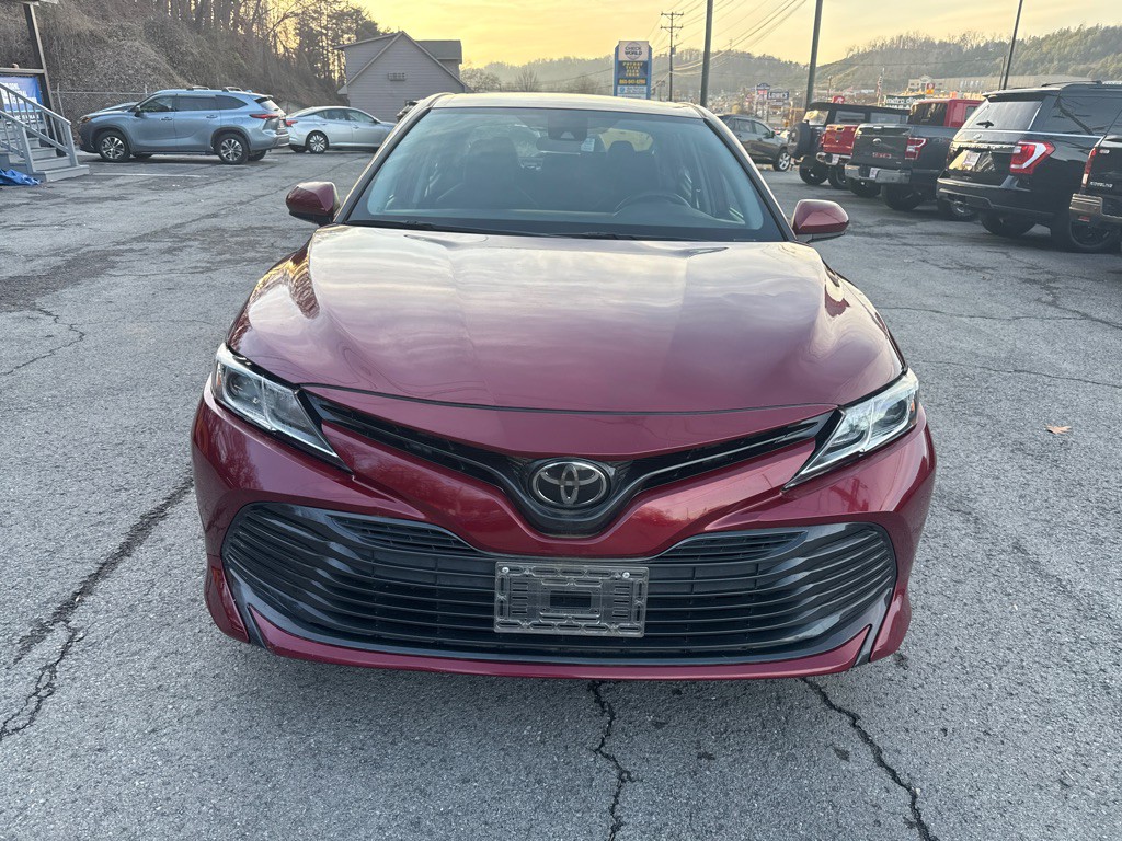 2020 Toyota Camry Image 2
