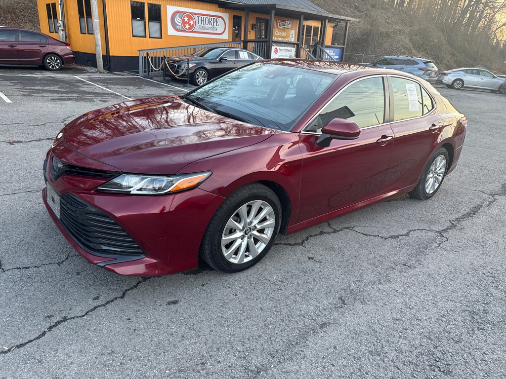 2020 Toyota Camry Image 3