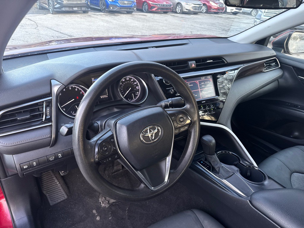 2020 Toyota Camry Image 10