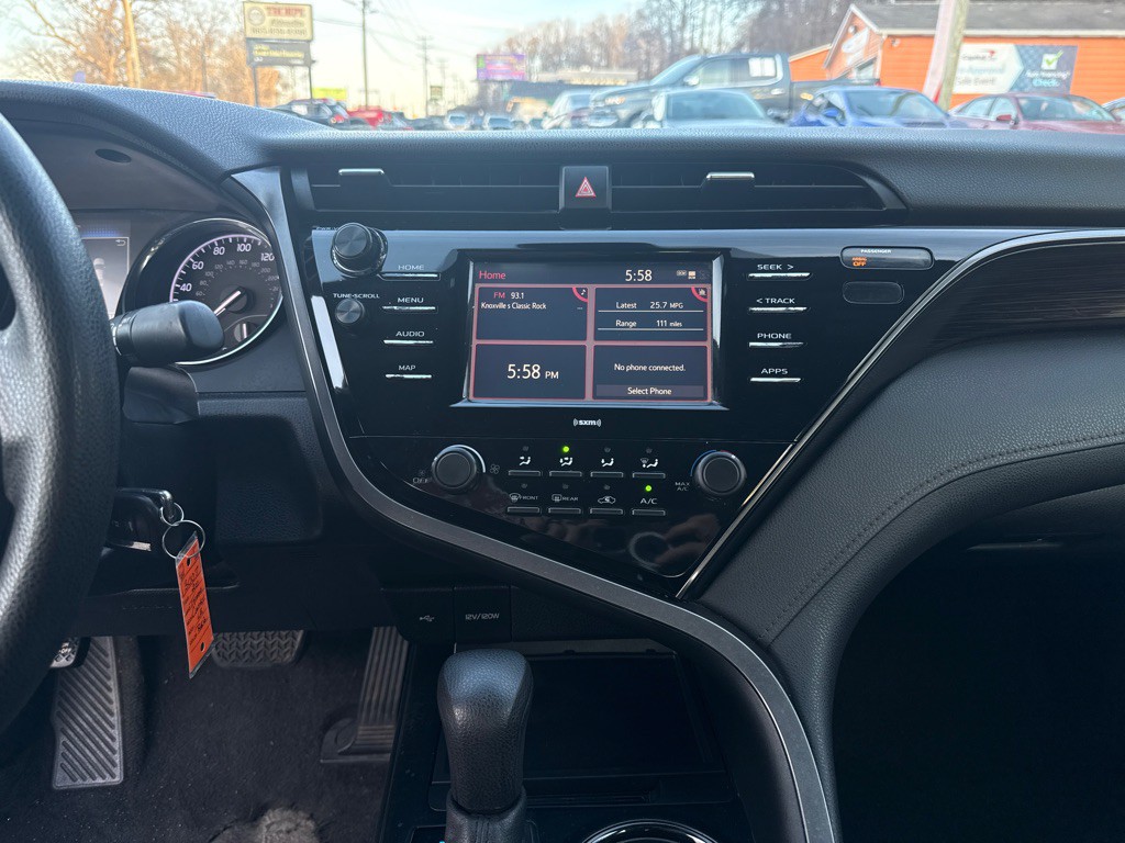 2020 Toyota Camry Image 13