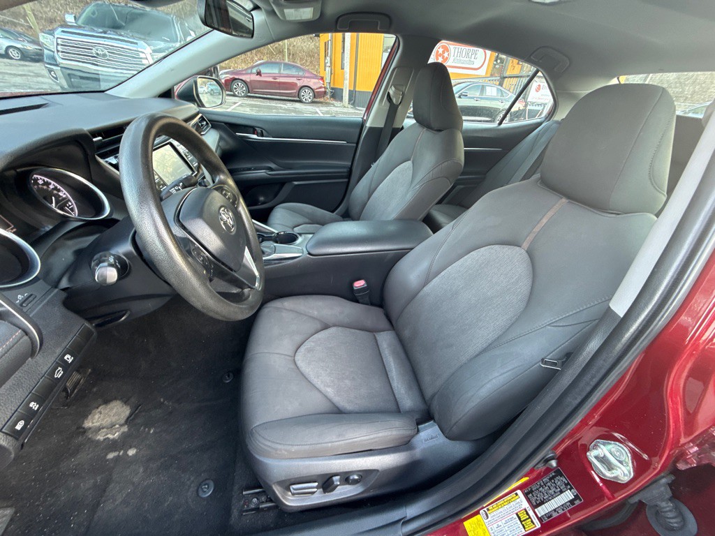 2020 Toyota Camry Image 15