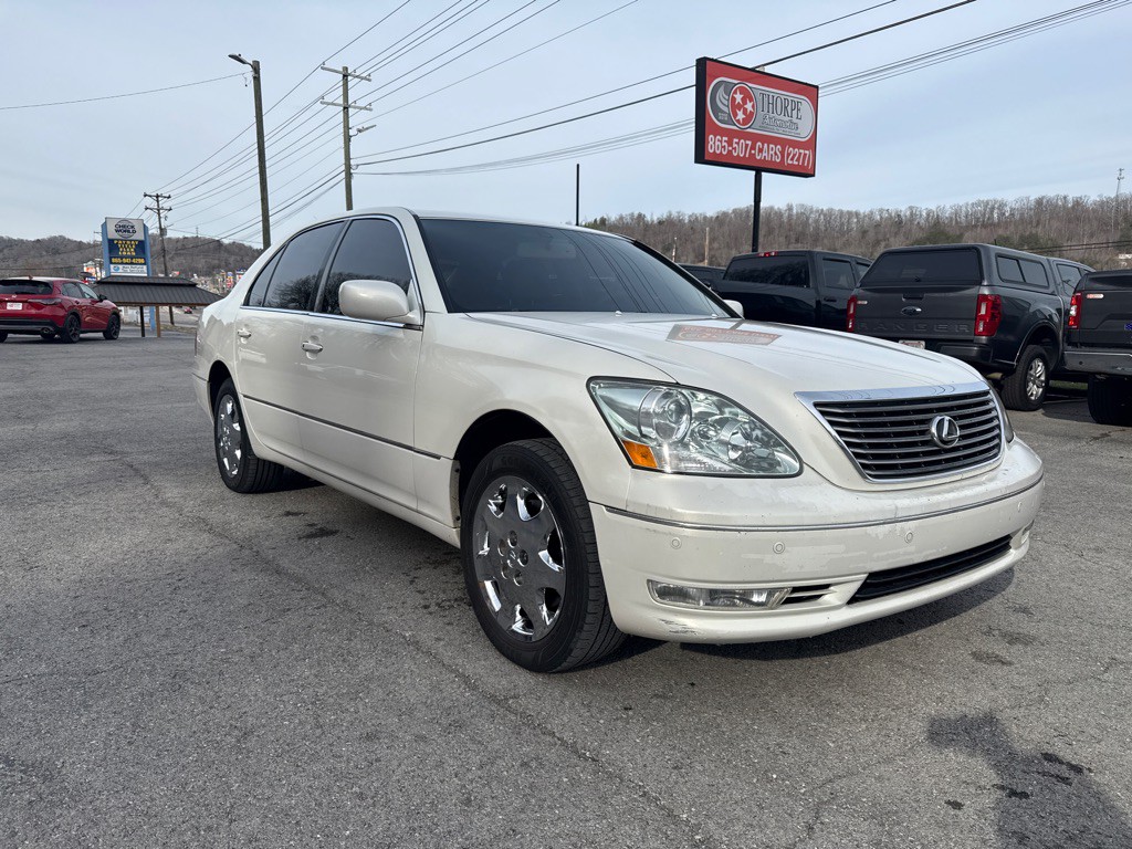 2004 Lexus LS Image 1