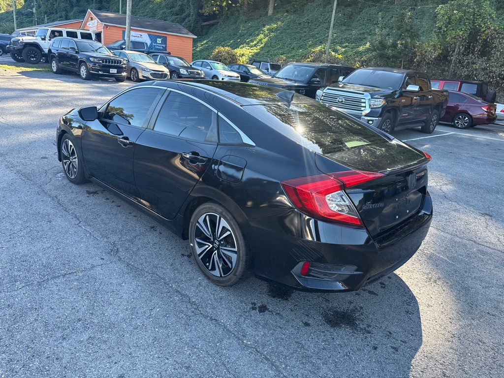 2018 Honda Civic Image 5