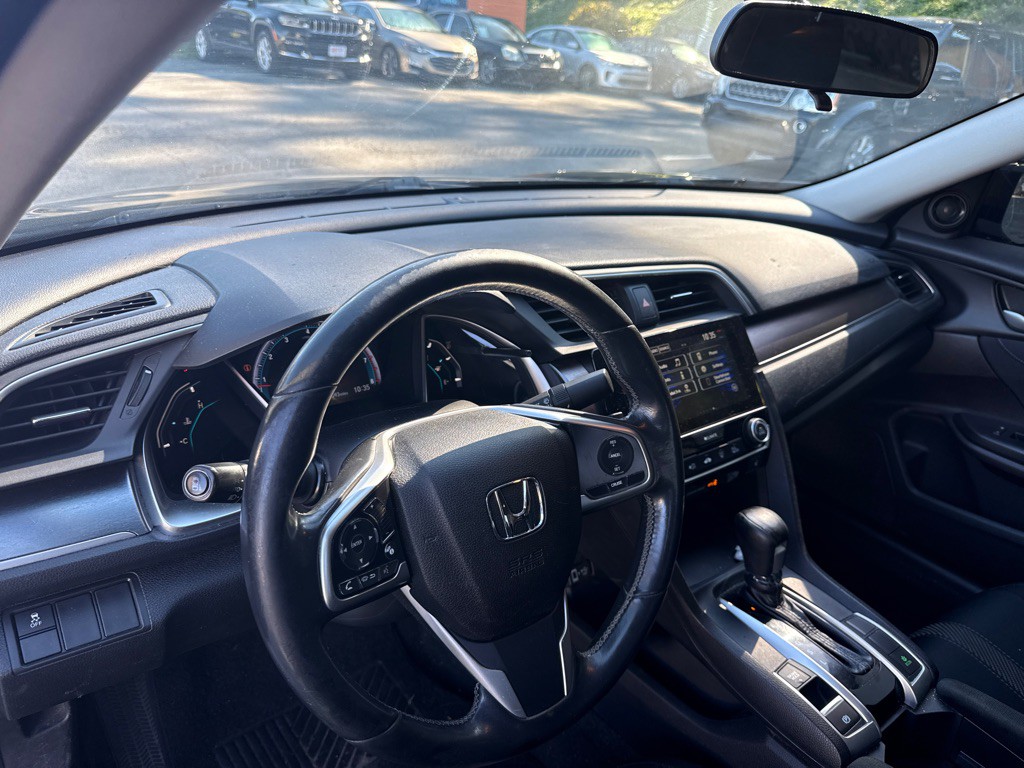 2018 Honda Civic Image 10