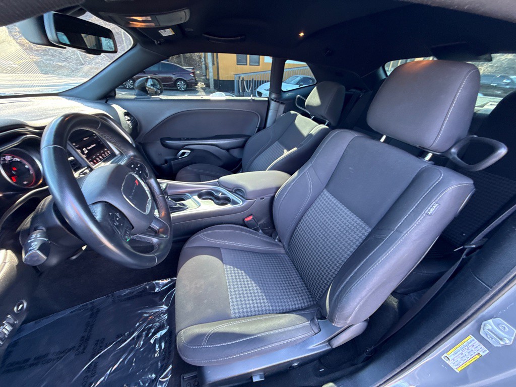 2018 Dodge Challenger Image 22