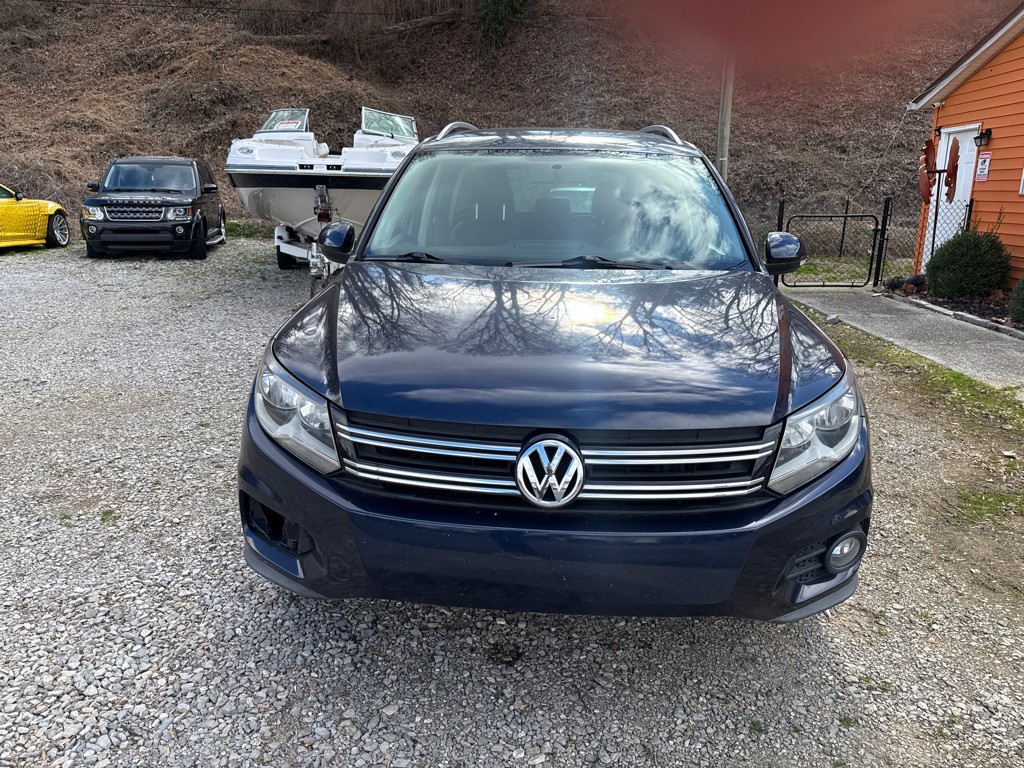 2014 Volkswagen Tiguan Image 2