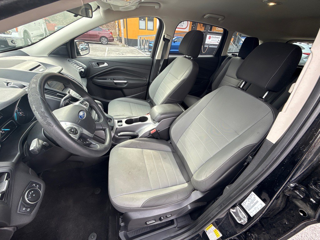 2016 Ford Escape Image 11