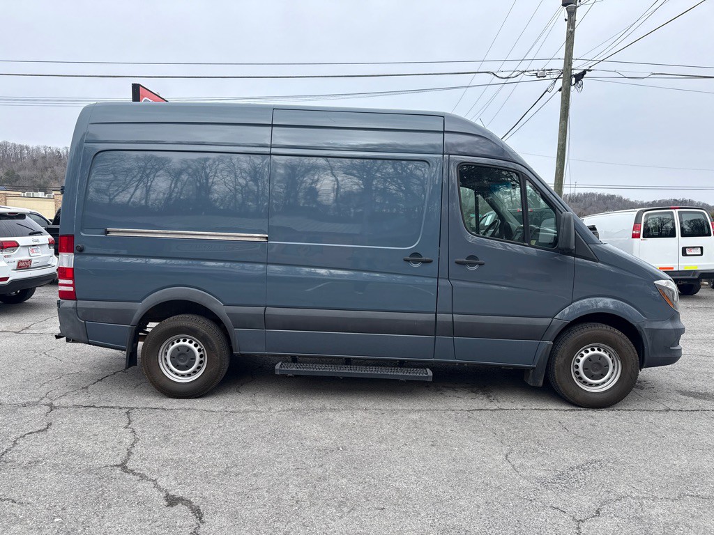 2018 Mercedes-Benz Sprinter Image 8