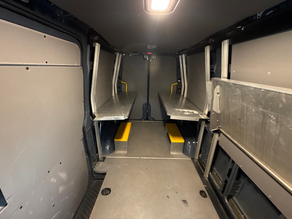 2018 Mercedes-Benz Sprinter Image 25