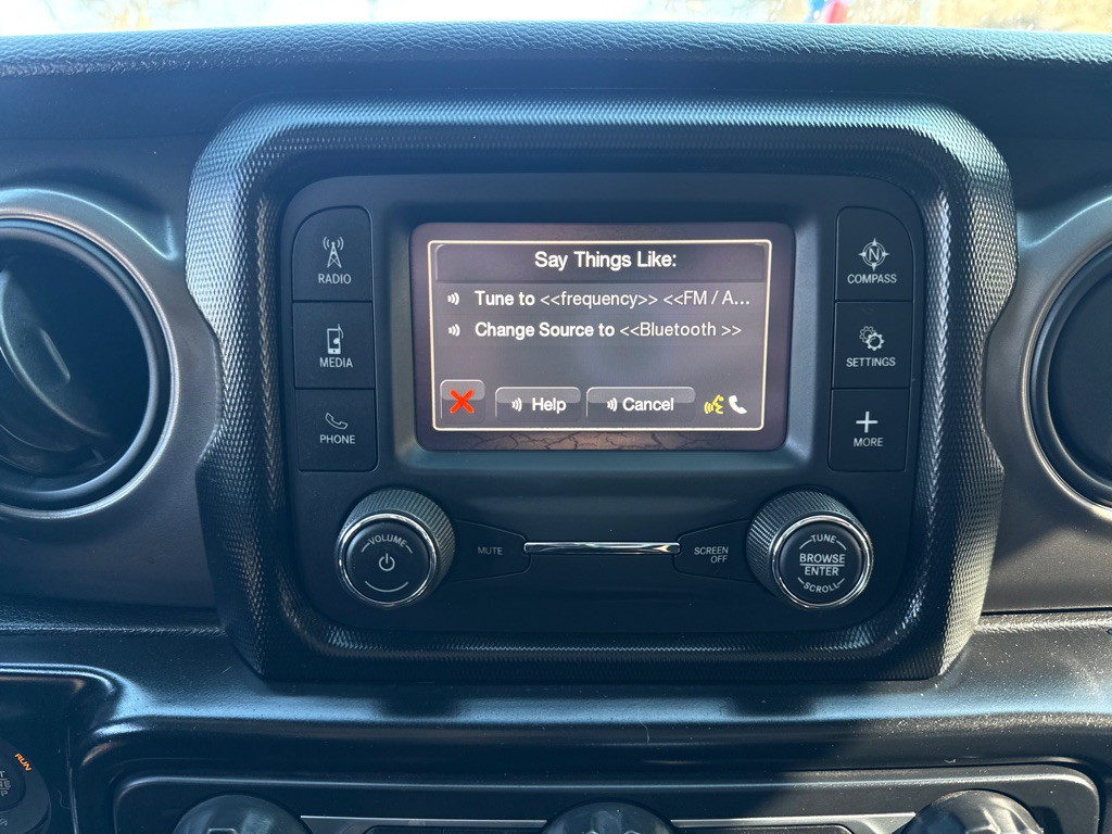 2021 Jeep Wrangler Image 16