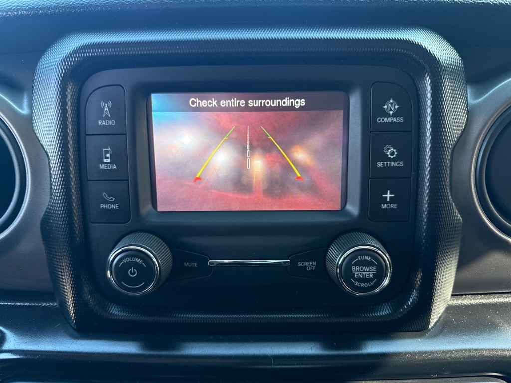 2021 Jeep Wrangler Image 17