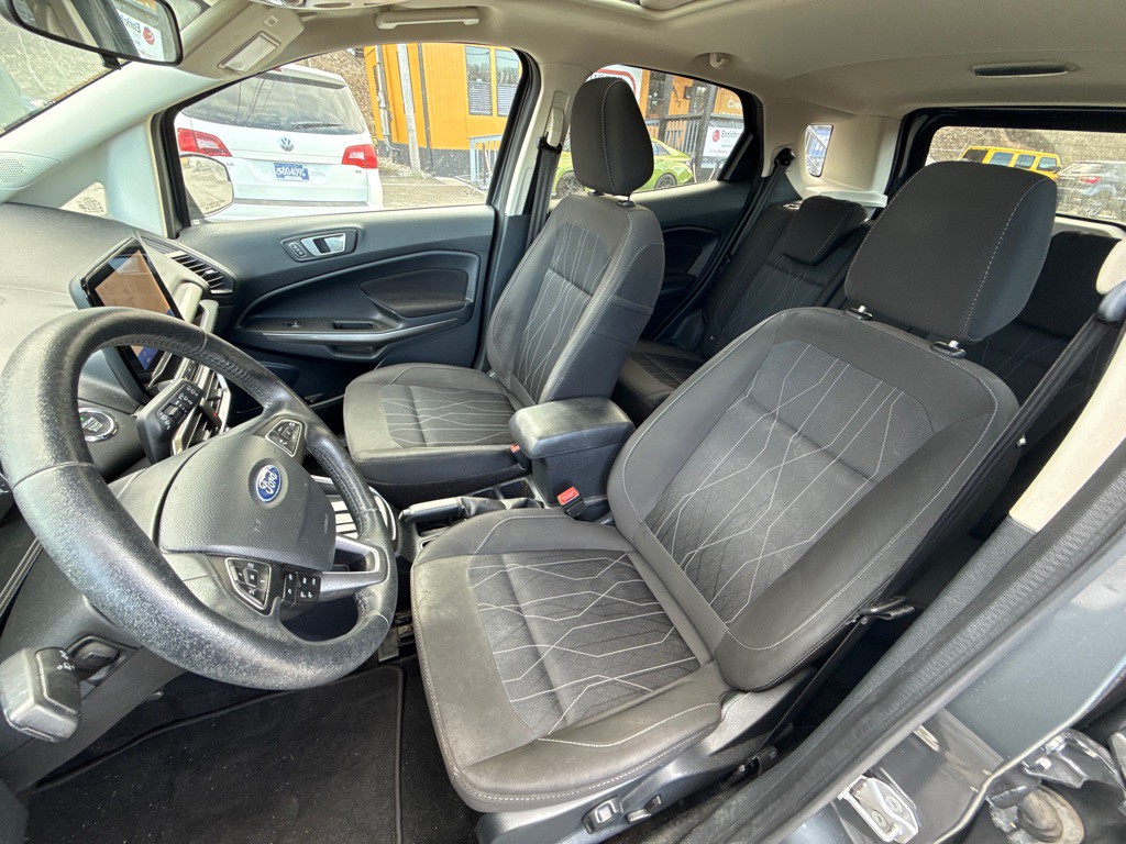 2020 Ford Econoline Image 11