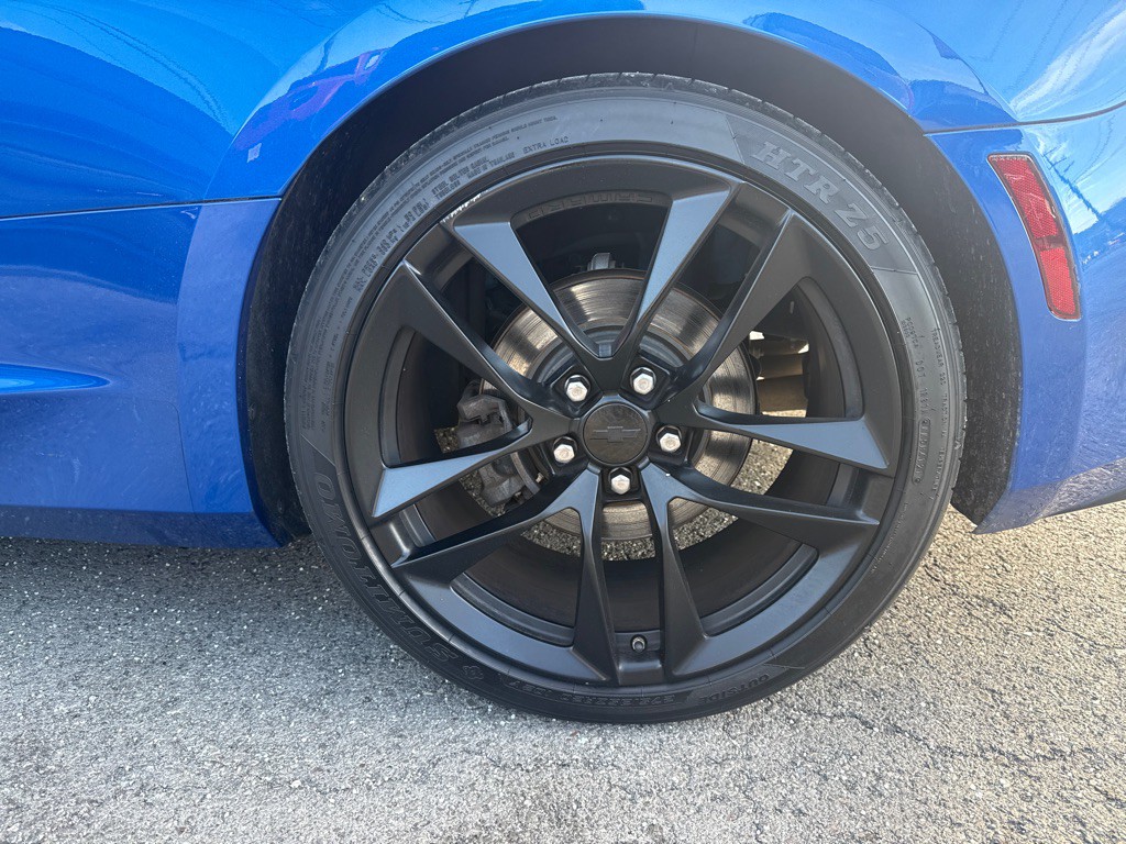 2018 Chevrolet Camaro Image 20