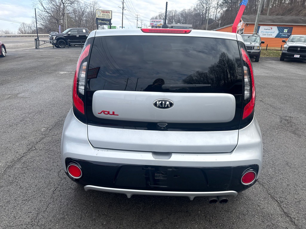 2017 Kia Soul Image 6
