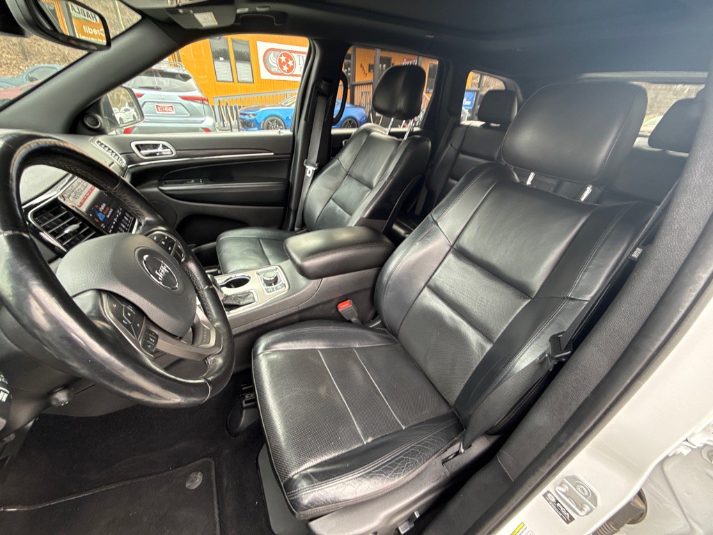 2021 Jeep Grand Cherokee Image 11