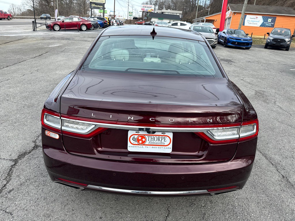 2018 Lincoln Continental Image 6