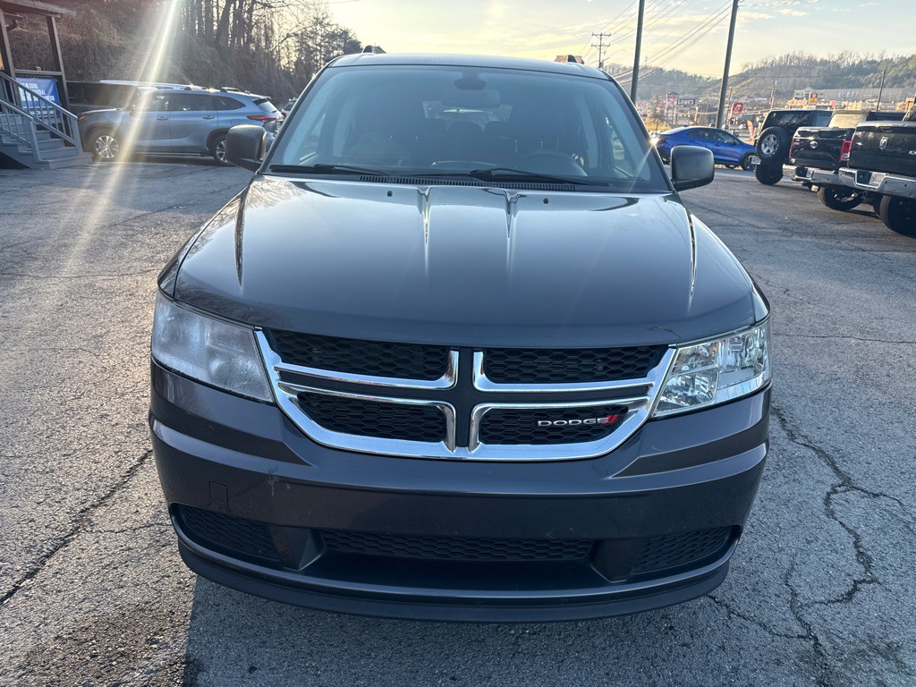 2019 Dodge Journey Image 2