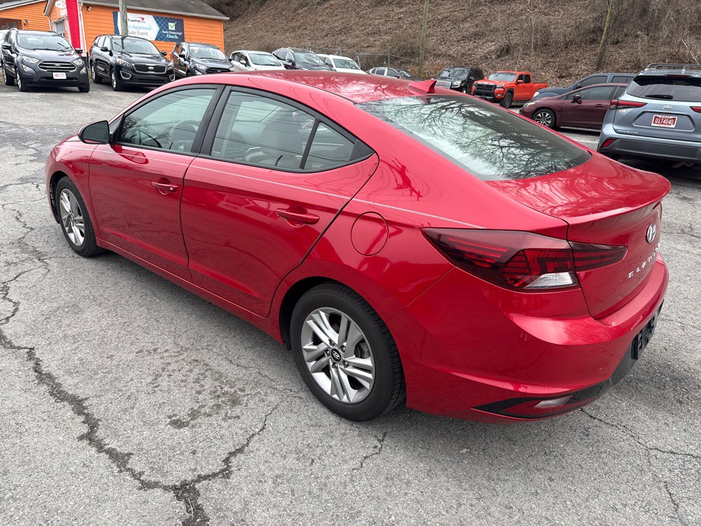 2020 Hyundai Elantra Image 5