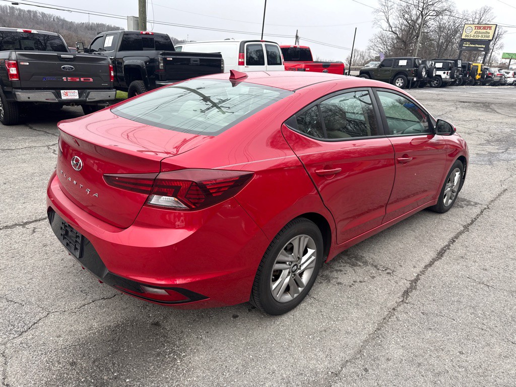 2020 Hyundai Elantra Image 7