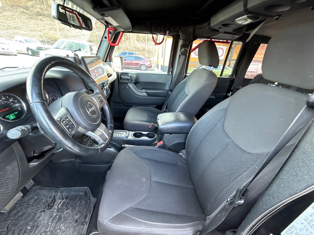 2017 Jeep Wrangler Unlimited Image 12