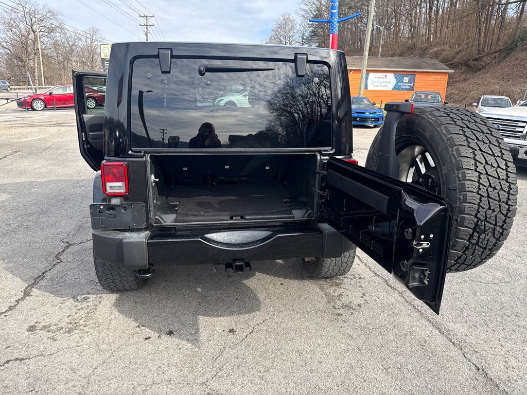 2017 Jeep Wrangler Unlimited Image 24